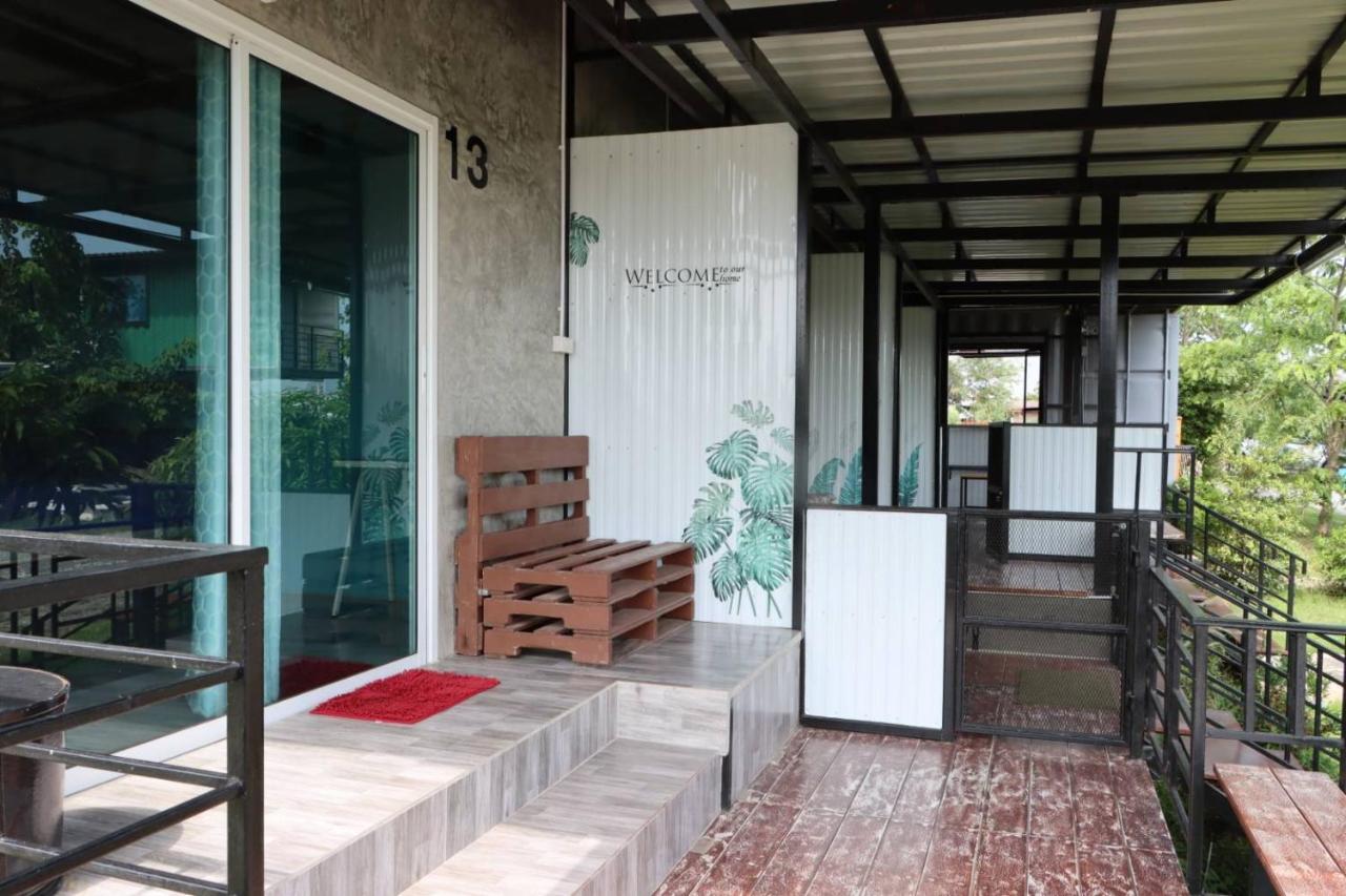 Smile Box Coffee & Resort Nong Hin Екстериор снимка