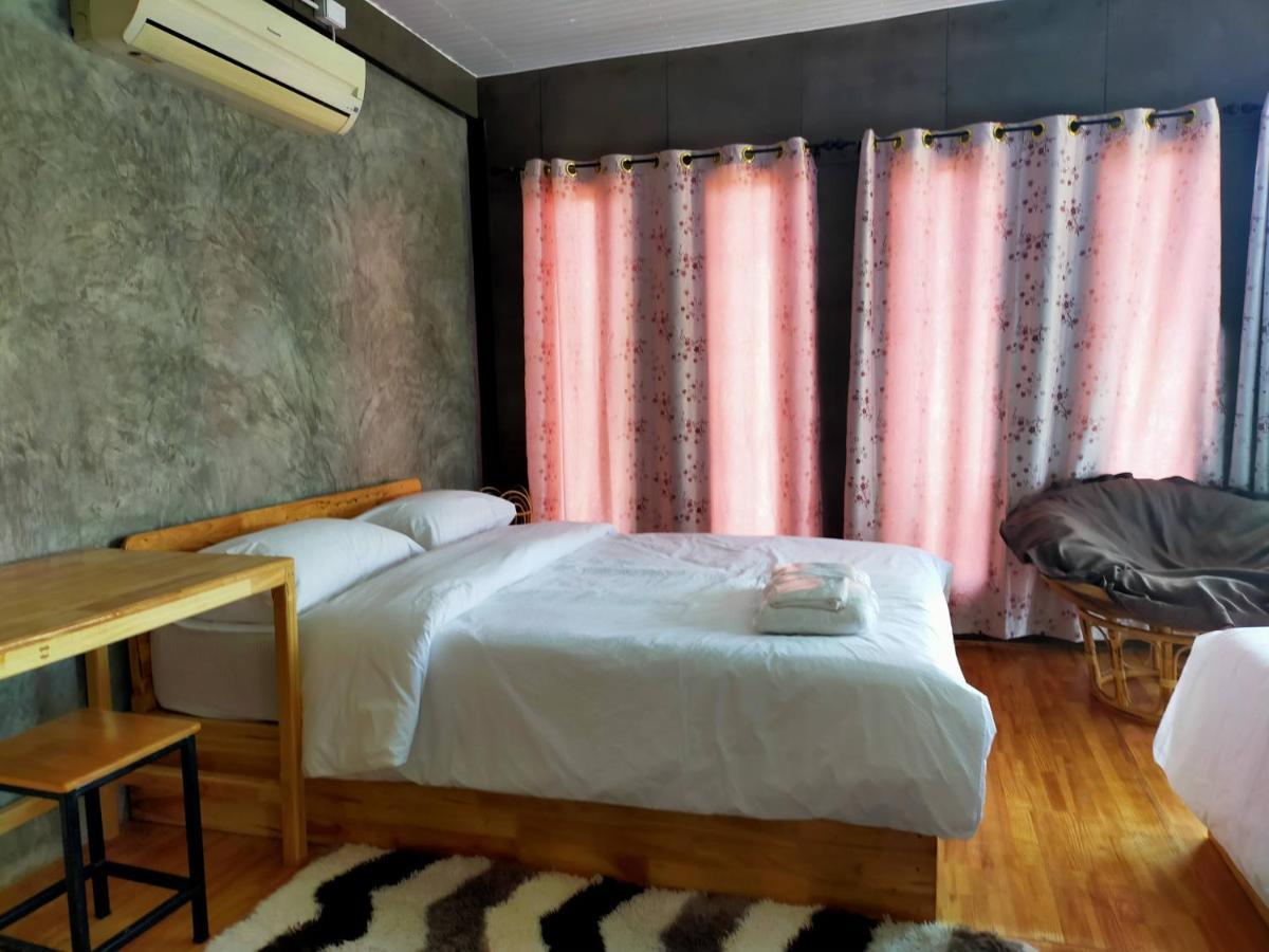 Smile Box Coffee & Resort Nong Hin Екстериор снимка