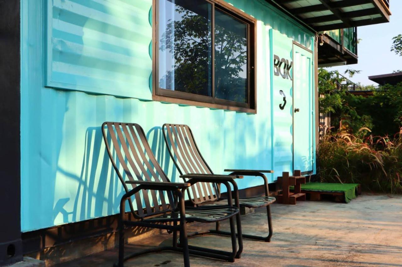 Smile Box Coffee & Resort Nong Hin Екстериор снимка